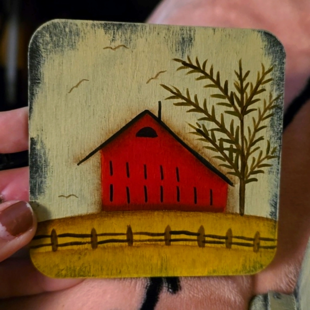 Handpainted Set of 6 Beautiful Coasters of New England style homes 🏡 - Picture 5 of 10